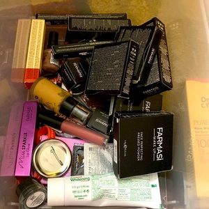 Brand new farmasi mystery box worth over 300